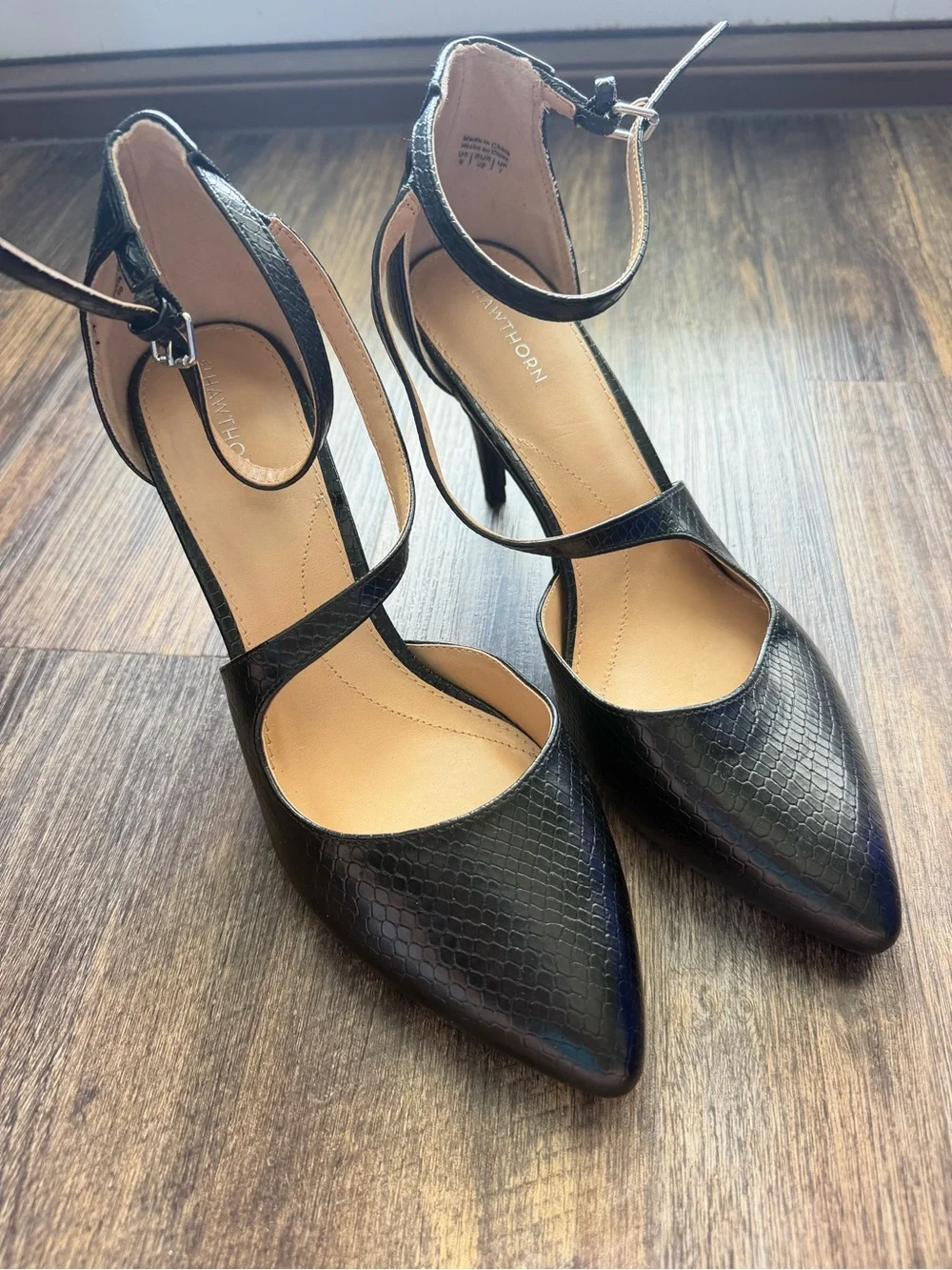 41 Hawthorn Black Ankle-Strap Pointed-Toe Heels NWOT no box